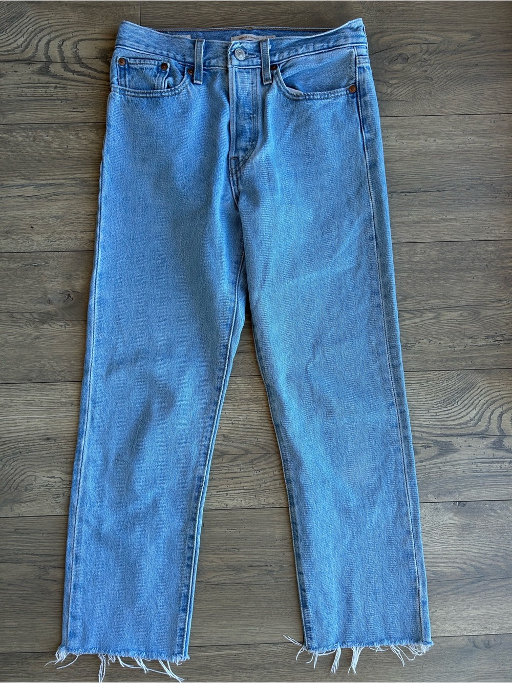 Levi’s Wedgie Straight Cropped Jeans